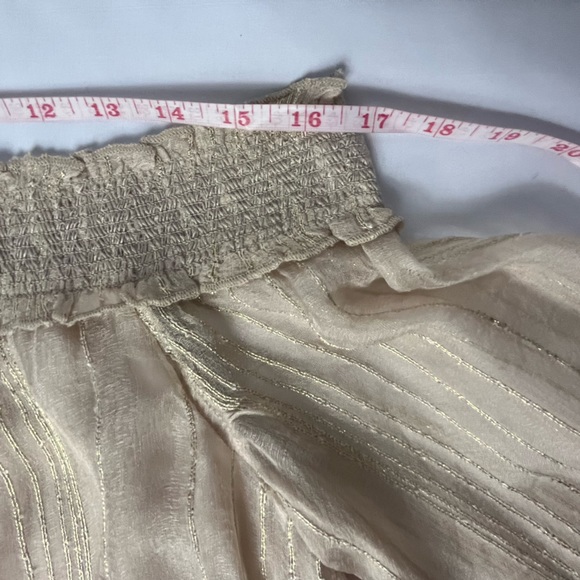 American Eagle Outfitters Off Shoulder | Bell Sleeve Blouse | Sz M - Picture 5 of 13